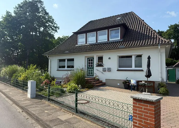 Haus Loensweg Apartamento *